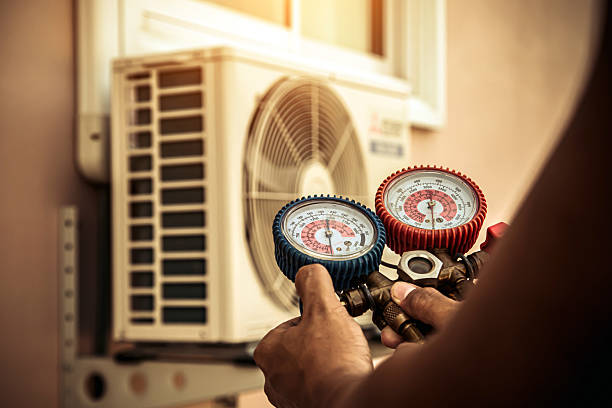 Professional Hvac technician working in New Marshfield, OH